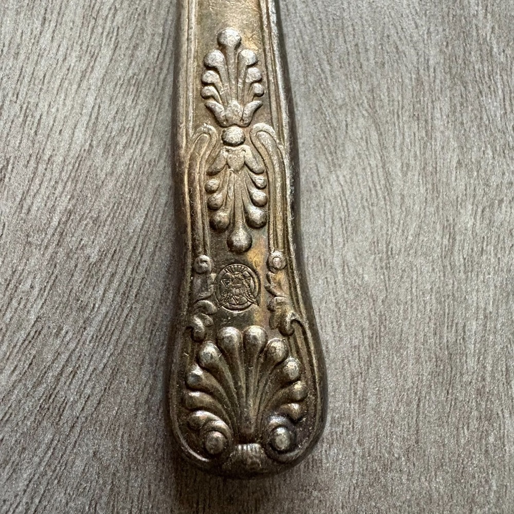 Vintage U.S. CAGS Sterling Silver Pleated Handled Butter Spreader Knife - Picture 7 of 10